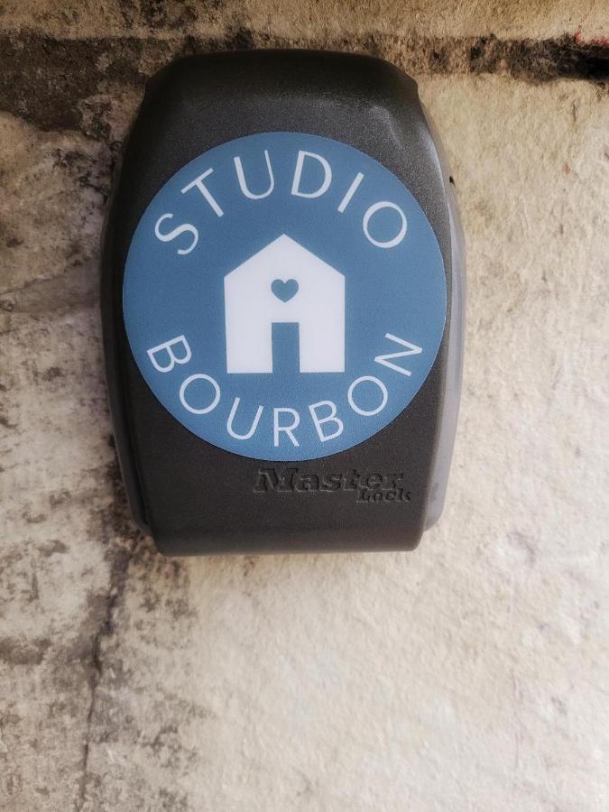 Studio Bourbon Apartment Ла Рош-Позе Екстериор снимка
